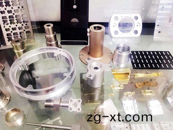 得人(ren)精(jing)工(gong)CNC加(jia)工