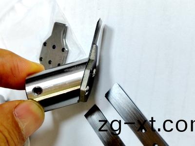 鏟膠(jiao)刀
